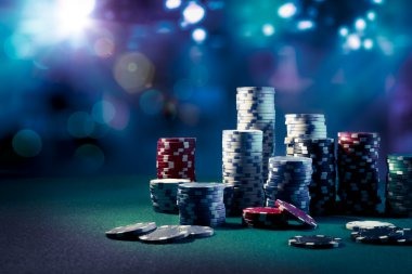Live roulette wheel spinning during active game session with camera feed